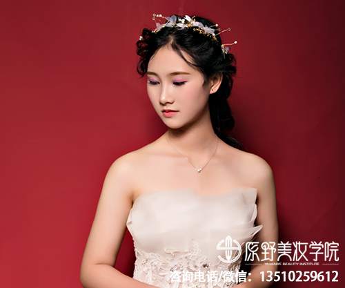 在惠州專業學習化妝要多久（惠州學化妝學費多少錢一個月）
